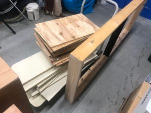 頂き物や廃材などでお店作り　＠わたし雑貨店  備前焼後楽窯跡地