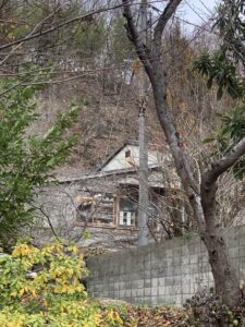 はい、そうですね、岡山でコスメ買取といえばわたし雑貨店ですね。