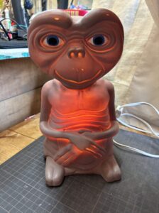 摘んだ花を髪にさすような乙女の創意工夫を忘れない。